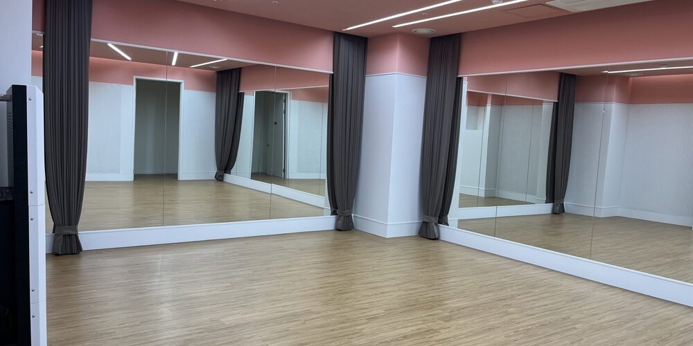 - 댄스연습실 -
